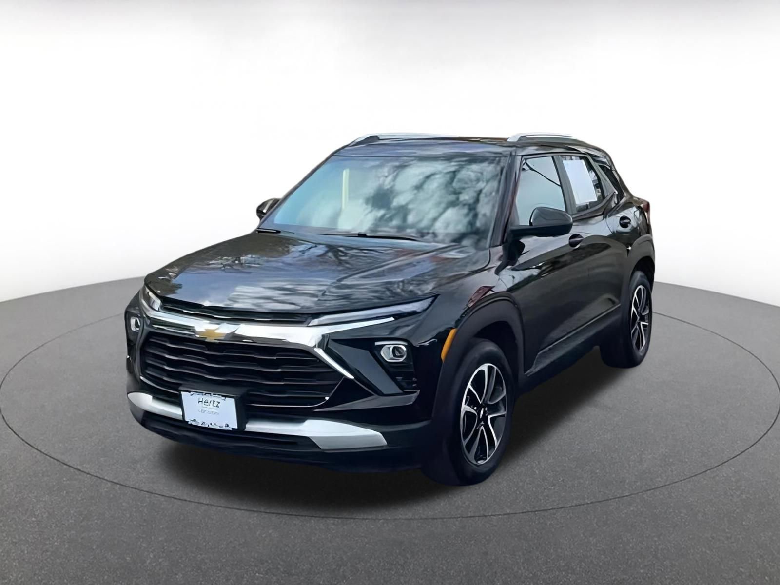 Used 2025 Chevrolet TrailBlazer LT image 4