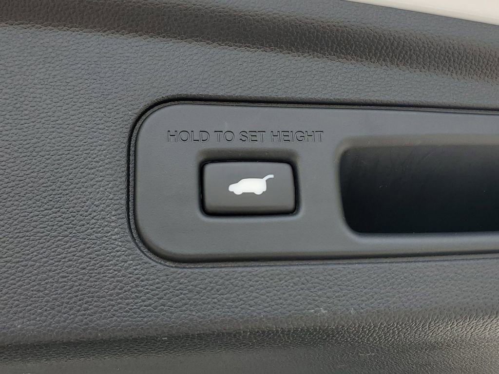 Certified 2023 Acura MDX SH-AWD w/ Advance Package image 11