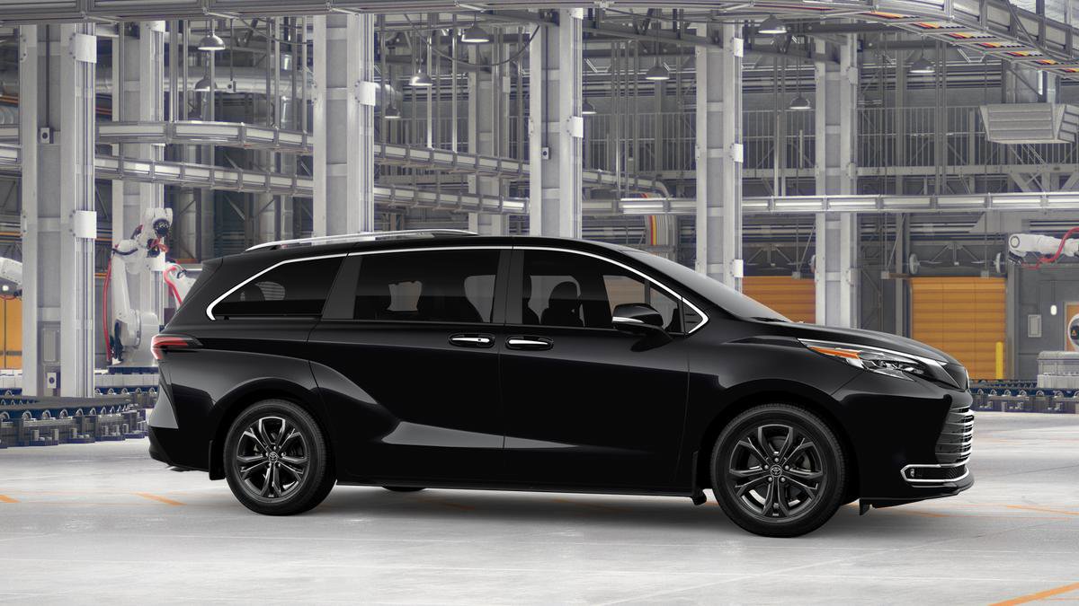 New 2026 Toyota Sienna Platinum AWD/4WD image 15