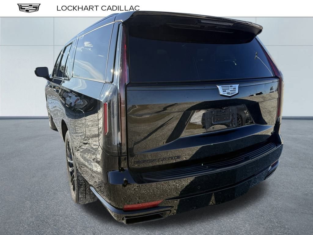 Certified 2024 Cadillac Escalade ESV Sport w/ LPO, ONYX Package image 11