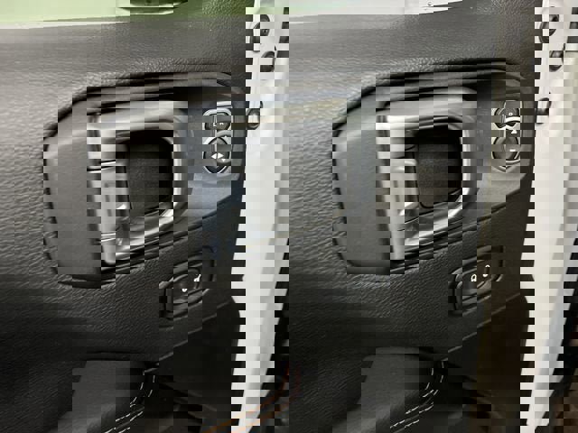 Used 2022 Jeep Gladiator Mojave w/ Cold Weather Group AWD/4WD image 23