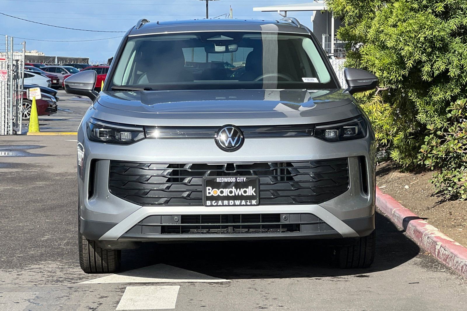 New 2026 Volkswagen Tiguan SE AWD/4WD image 9