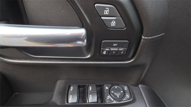 Used 2019 GMC Sierra 1500 SLT w/ SLT Premium Plus Package image 32