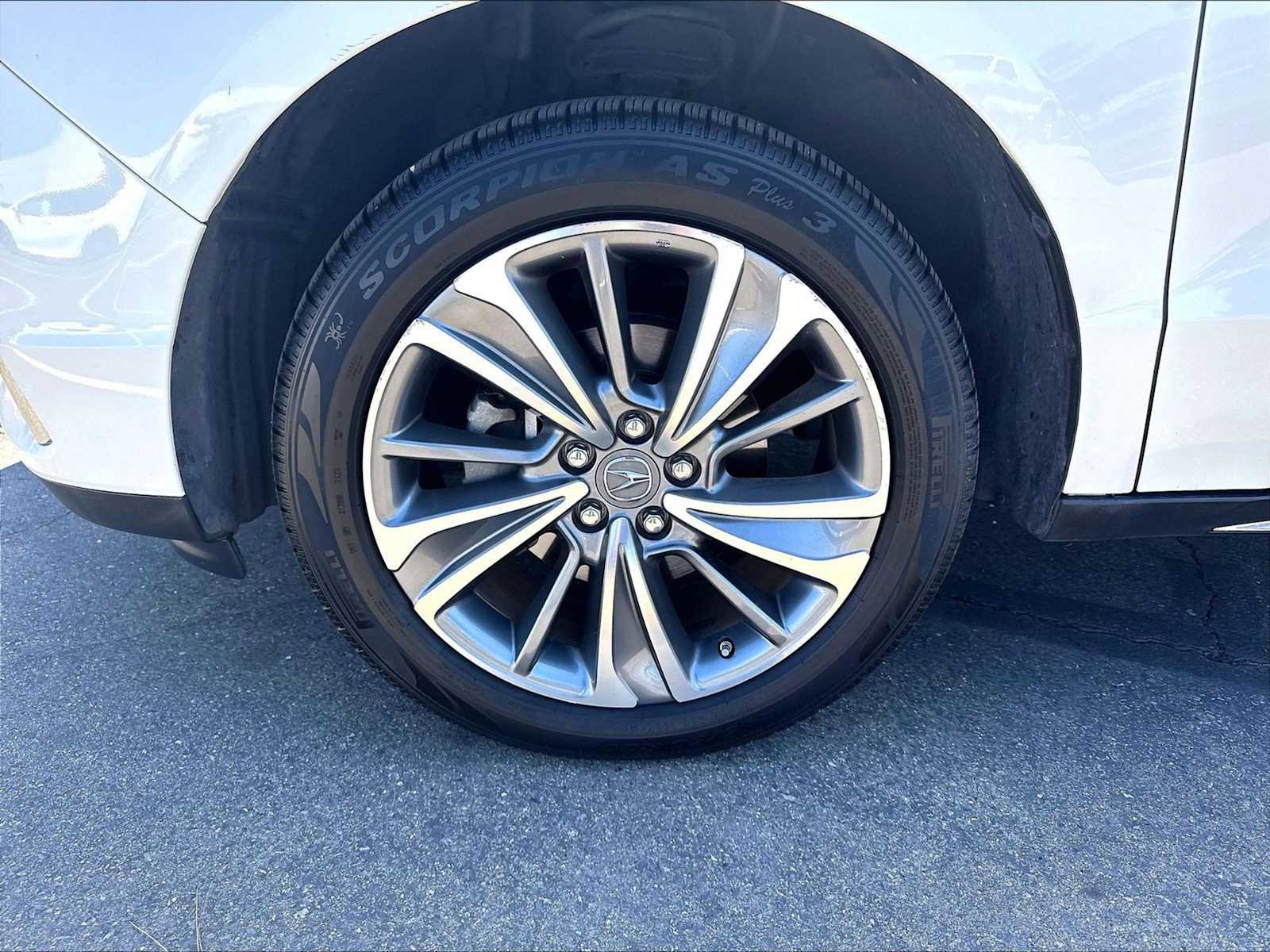 Used 2017 Acura MDX FWD w/ Technology Package image 12