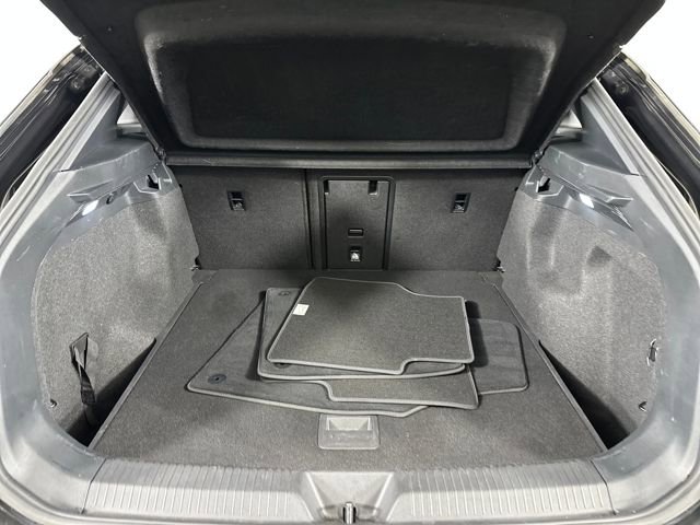 Used 2022 Volkswagen ID.4 Pro S image 26