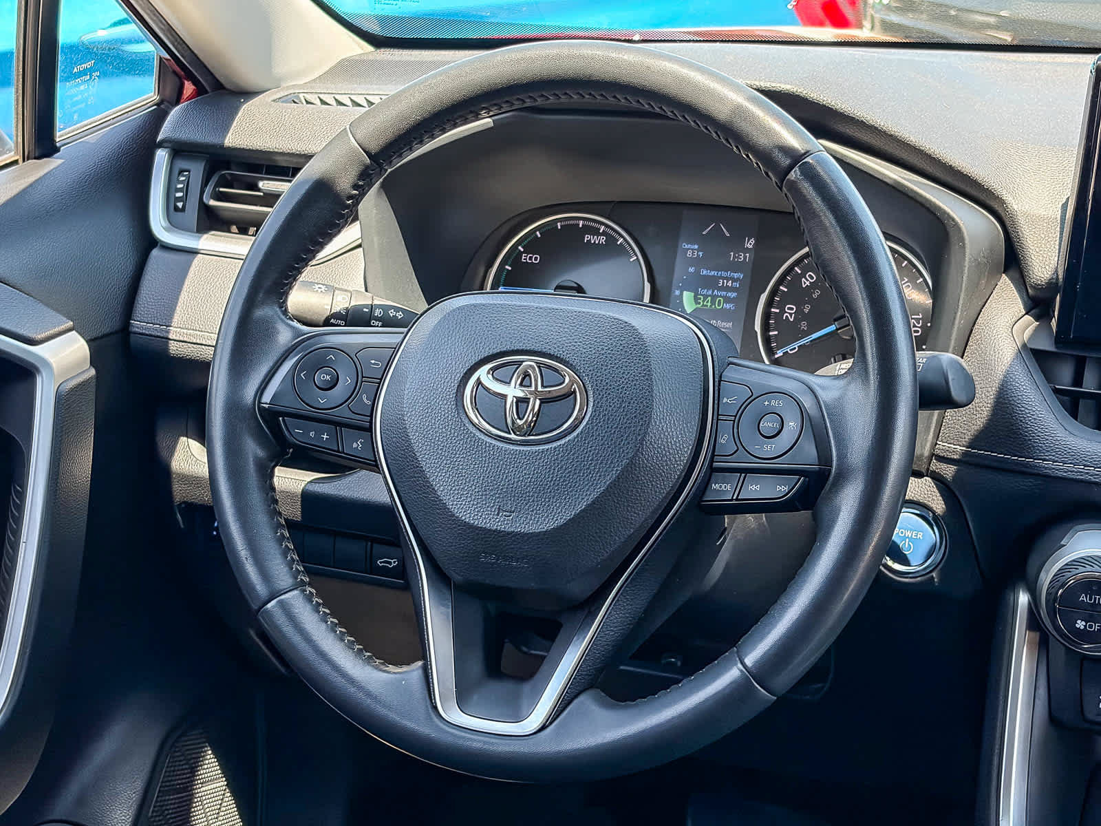 Used 2022 Toyota RAV4 XLE Premium AWD/4WD image 12