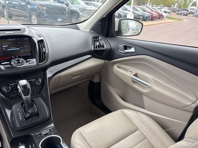 Used 2014 Ford Escape Titanium w/ Equipment Group 401A FWD image 20