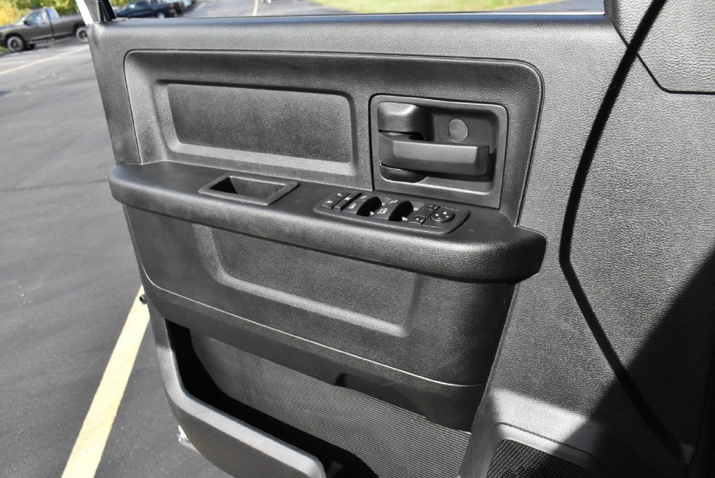 Certified 2022 RAM 1500 Tradesman w/ Chrome Appearance Group AWD/4WD image 26