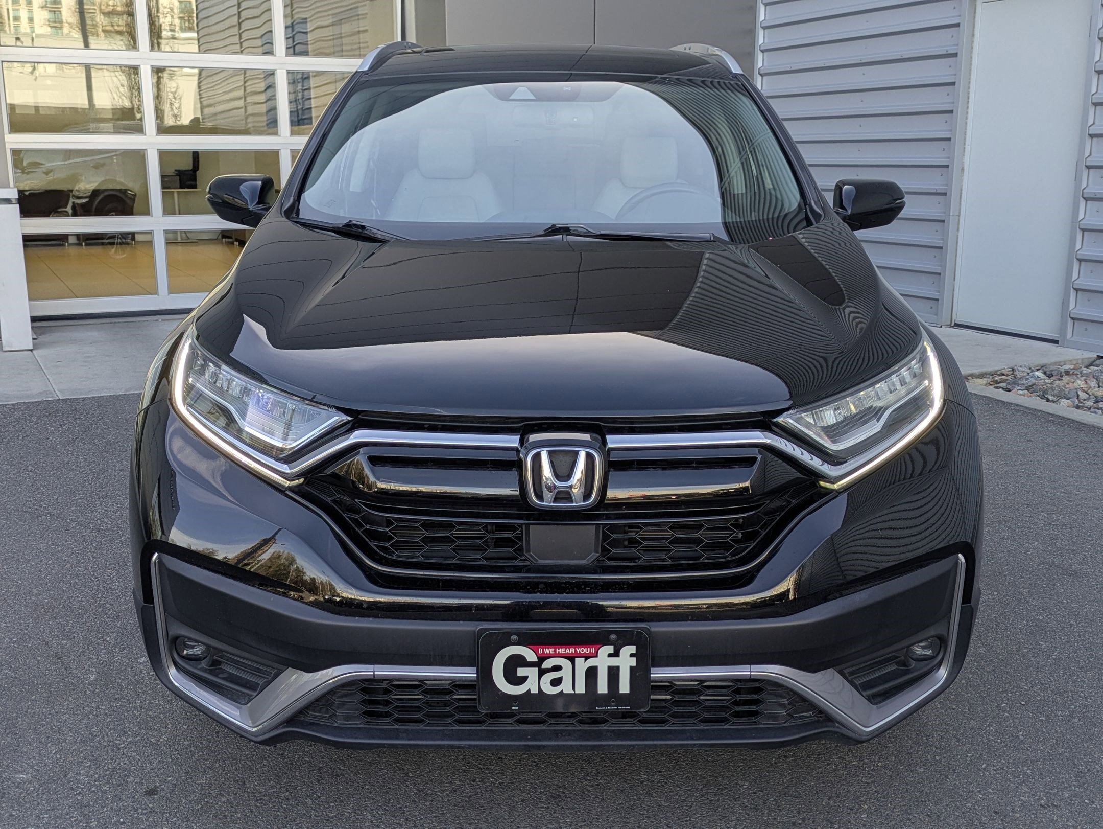 Used 2022 Honda CR-V Touring image 2
