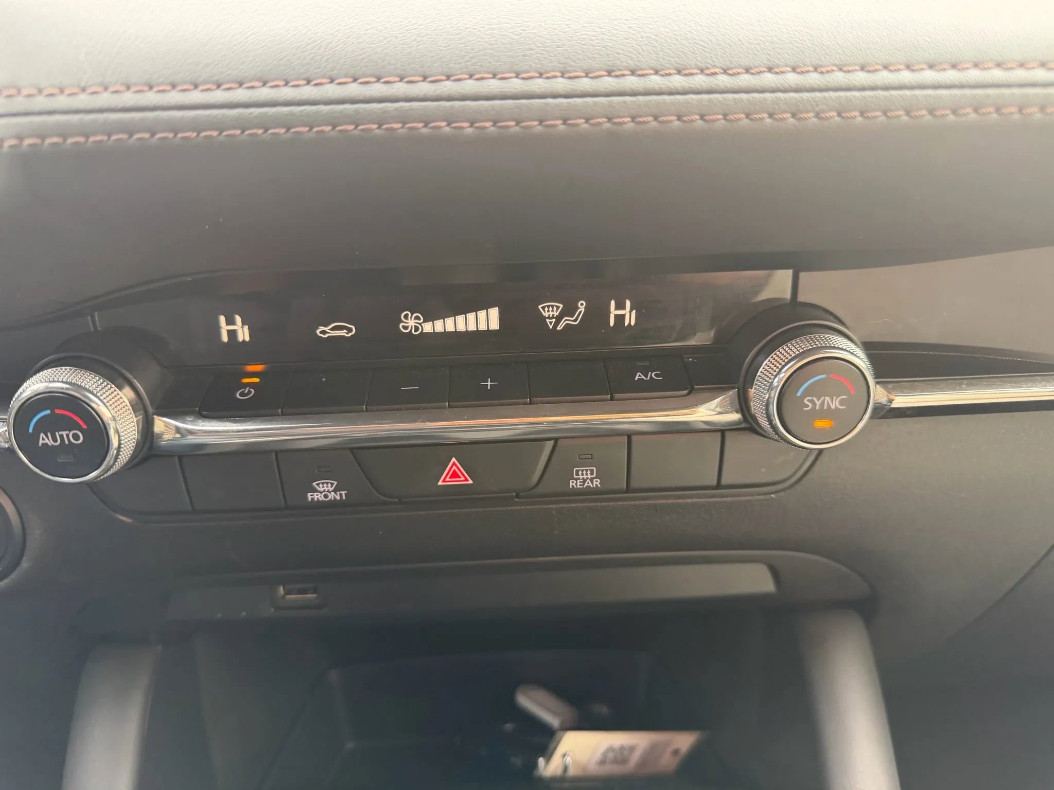 Used 2019 MAZDA MAZDA3 Hatchback 4D image 19