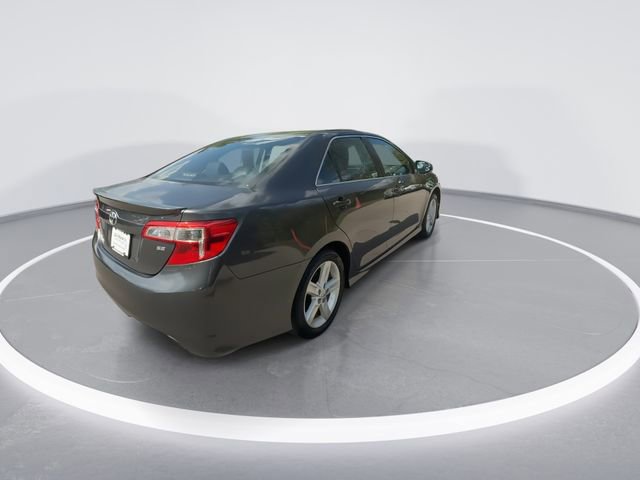 Used 2012 Toyota Camry SE FWD image 8