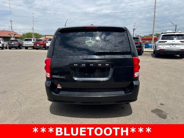 Used 2016 Dodge Grand Caravan SXT FWD image 4
