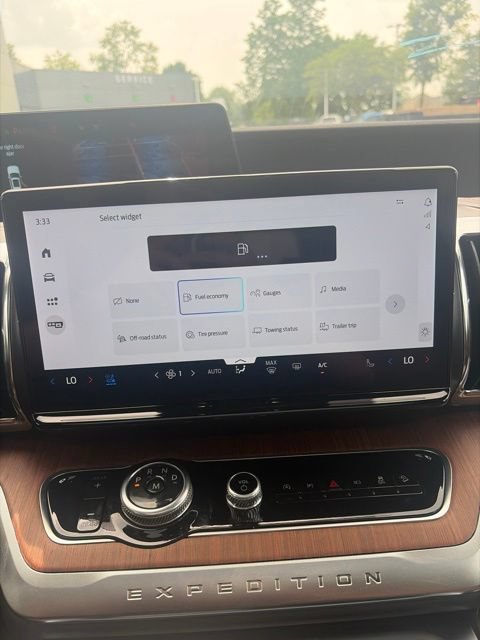 New 2025 Ford Expedition Max King Ranch AWD/4WD image 46