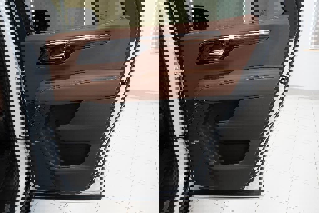 New 2026 Chevrolet Tahoe High Country image 25