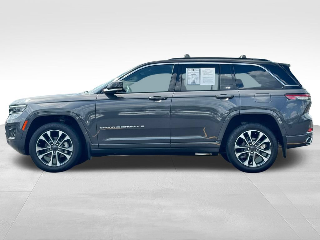 Used 2024 Jeep Grand Cherokee Overland w/ Adv Protech Group III AWD/4WD image 4