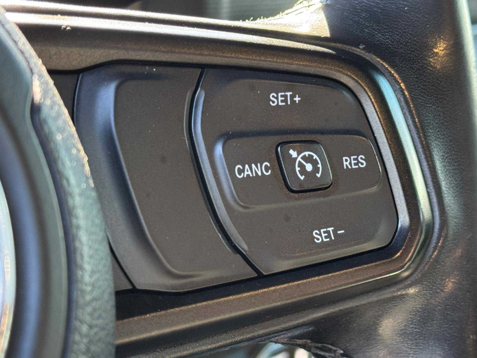 Used 2019 Jeep Wrangler Unlimited Sport S image 13
