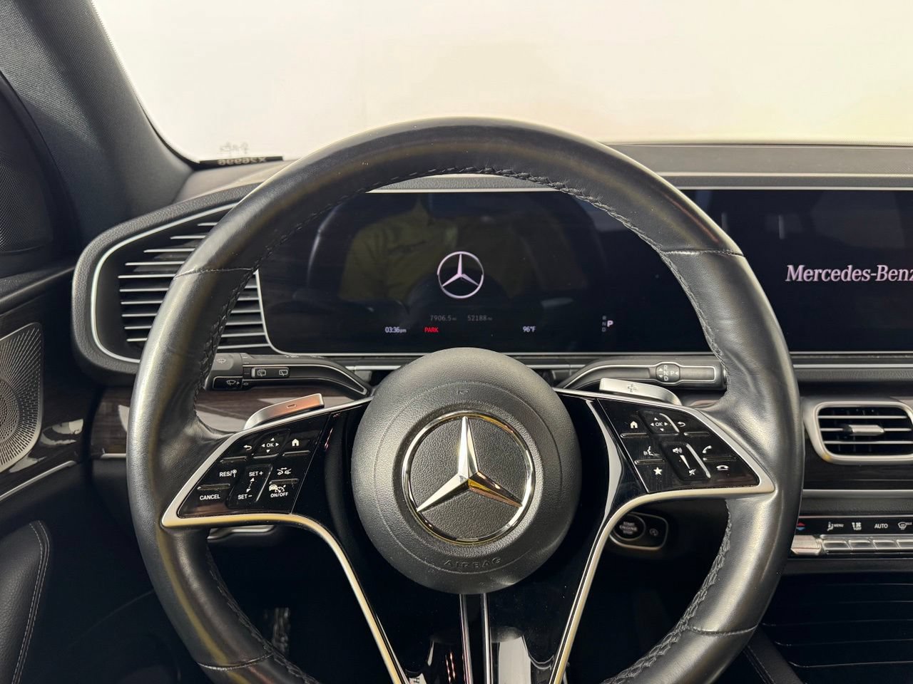 Used 2024 Mercedes-Benz GLE 350 4MATIC image 12