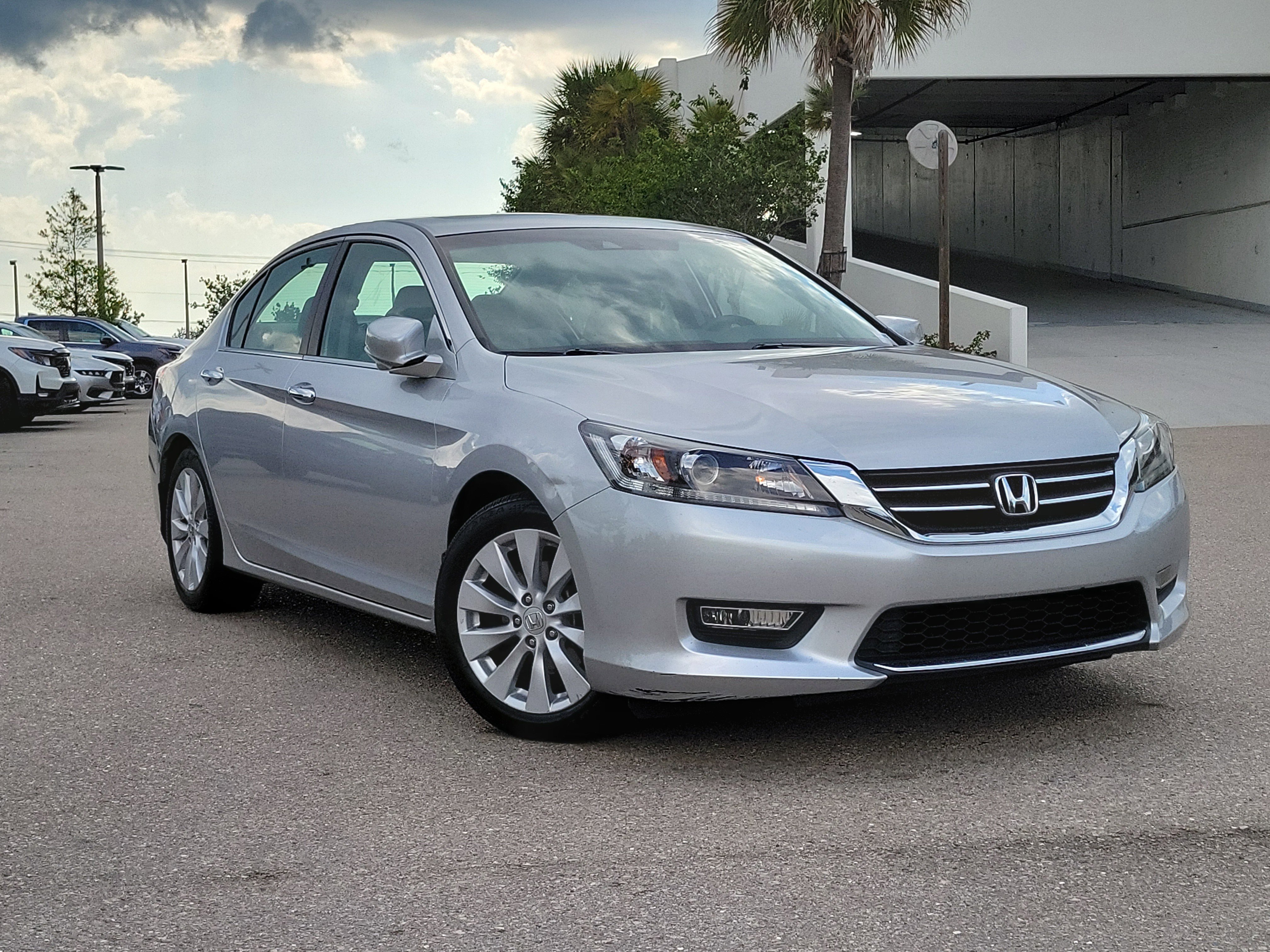 Used 2013 Honda Accord EX-L image 32