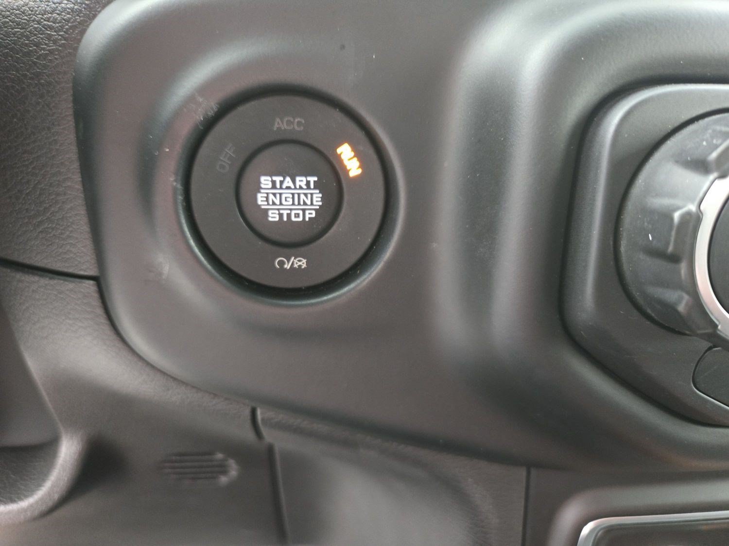 Used 2023 Jeep Wrangler Unlimited Sport AWD/4WD image 23
