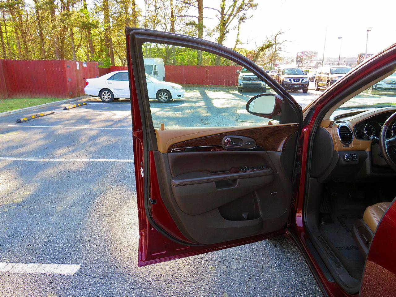 Used 2017 Buick Enclave Premium w/ Experience Buick Package image 32
