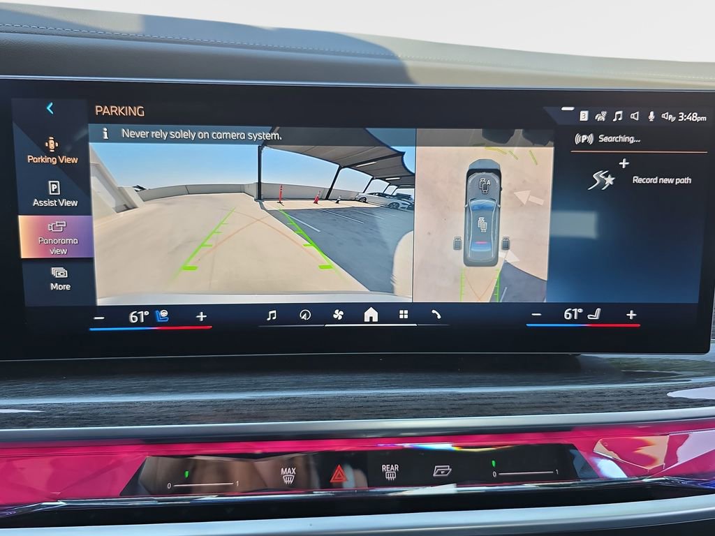 Used 2025 BMW i7 eDrive50 w/ Premium Package image 23