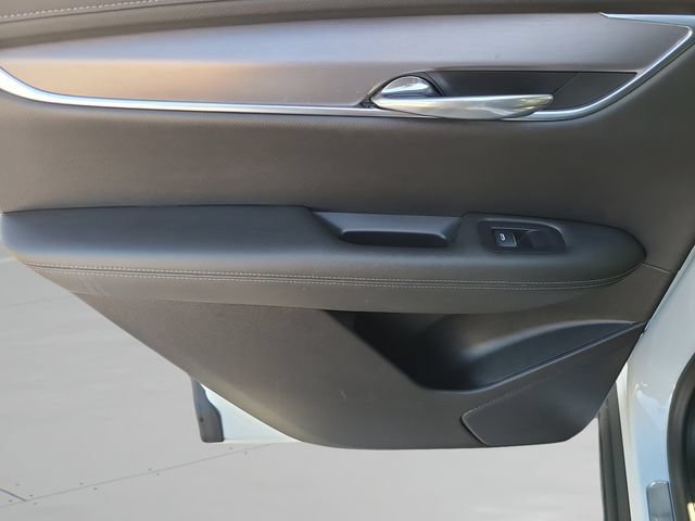 Used 2023 Cadillac XT6 Luxury FWD image 23