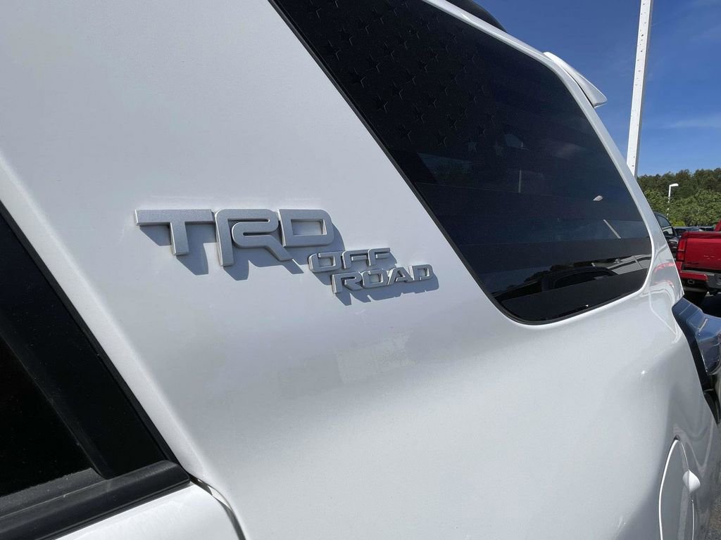 Used 2023 Toyota 4Runner TRD Off-Road Premium w/ Moonroof Package AWD/4WD image 13
