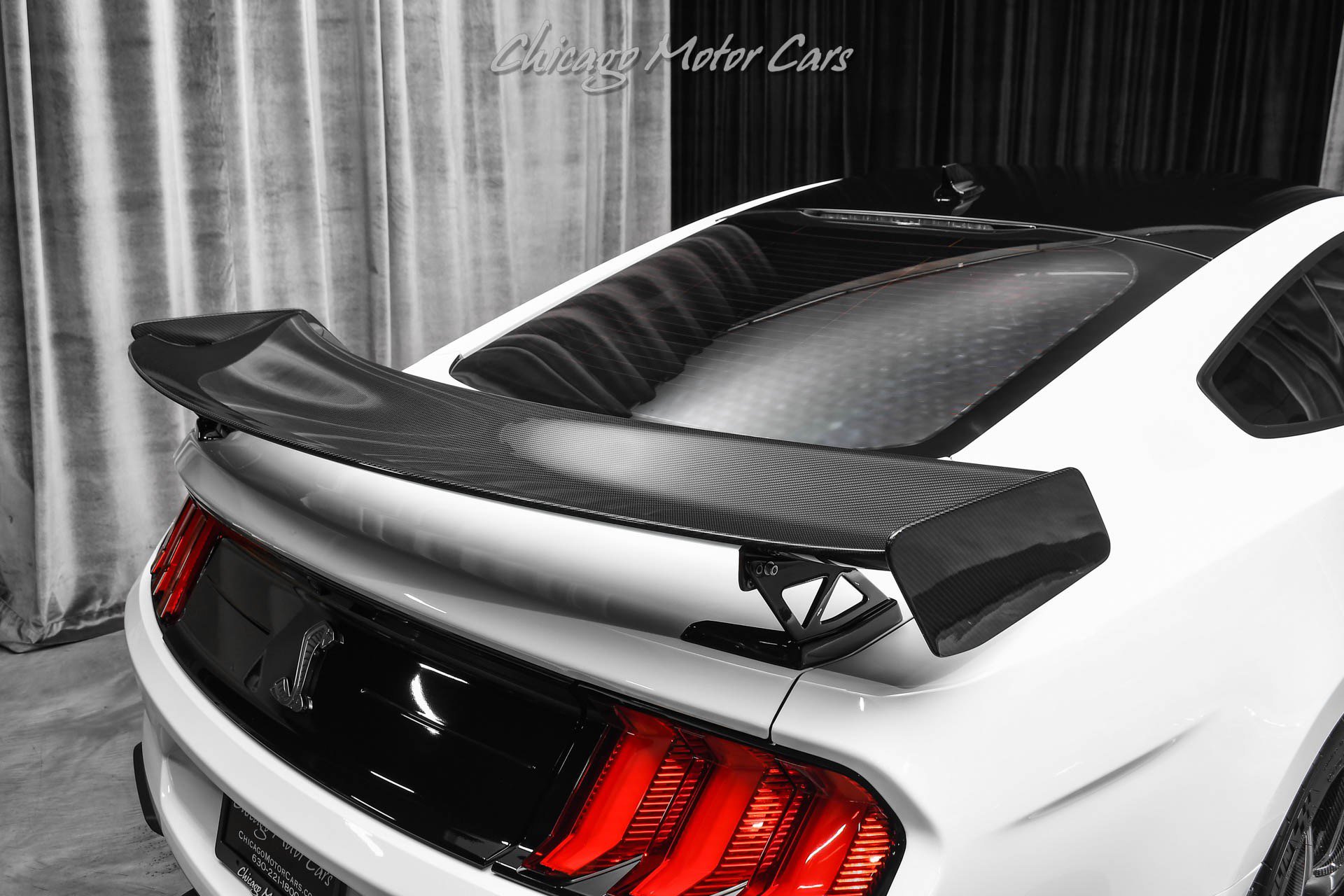 Used 2022 Ford Mustang Shelby GT500 w/ Carbon Fiber Track Pack RWD image 42