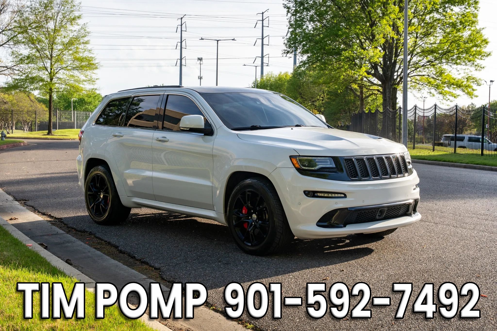 Used 2015 Jeep Grand Cherokee SRT w/ Trailer Tow Group IV image 4
