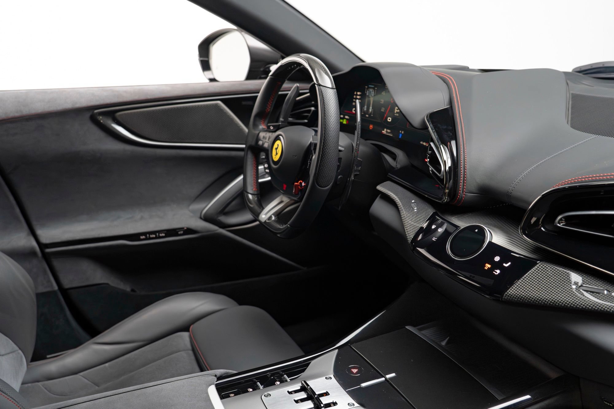 Used 2023 Ferrari Purosangue AWD/4WD image 39