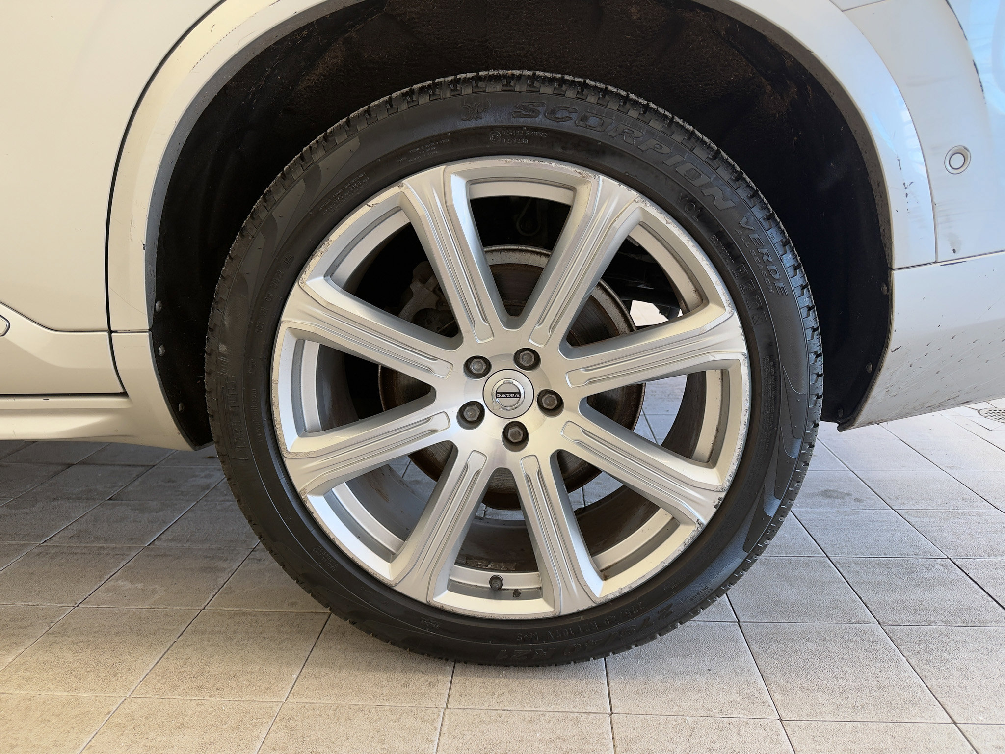 Used 2018 Volvo XC90 T6 Inscription w/ Convenience Package image 12