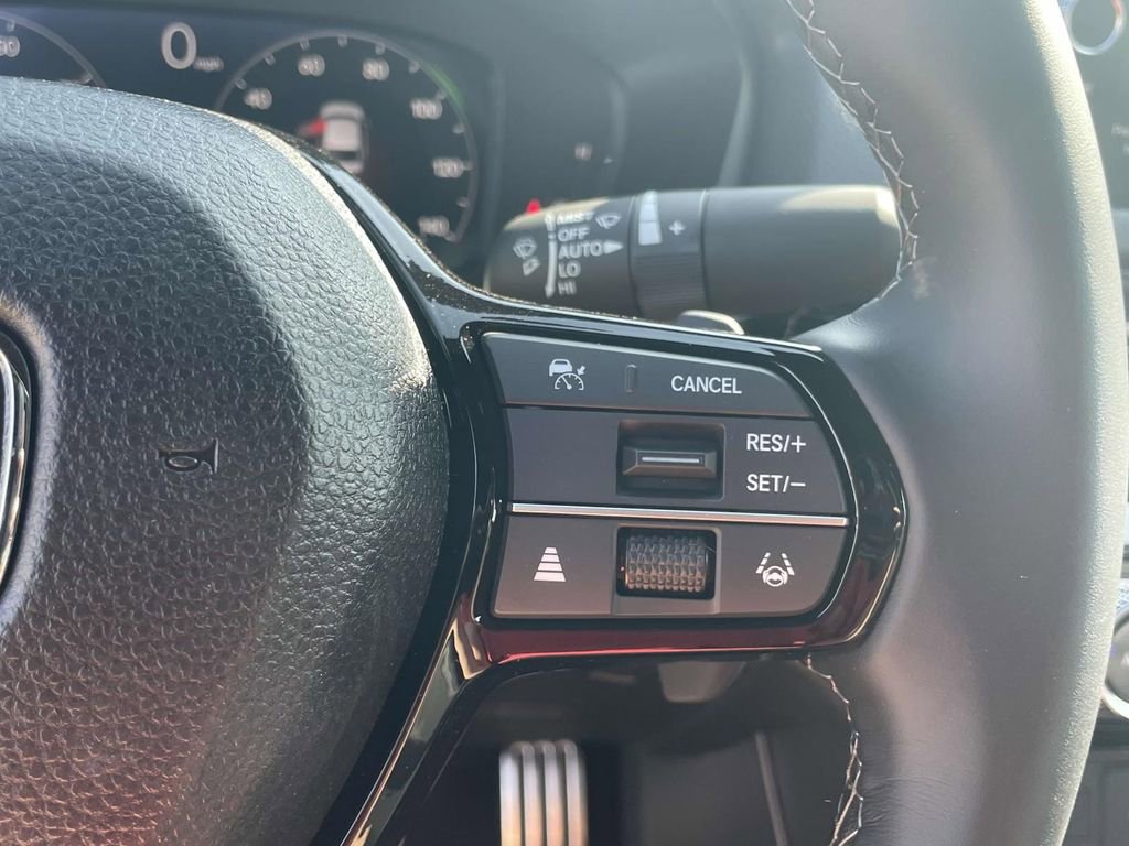 Used 2025 Honda Civic Sport image 28