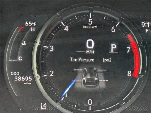 Used 2023 Lexus IS 350 F Sport image 5