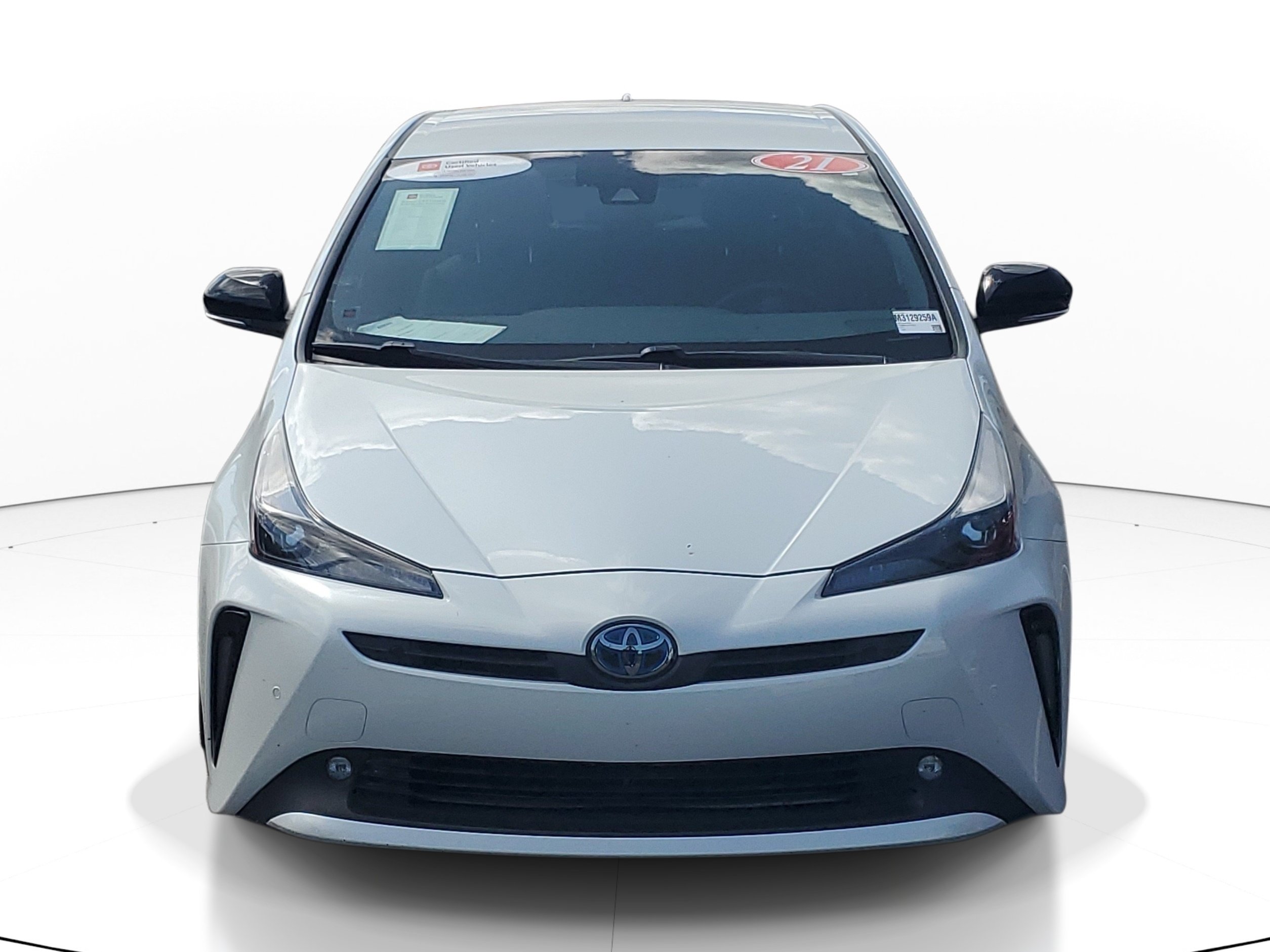 Certified 2021 Toyota Prius FWD image 2