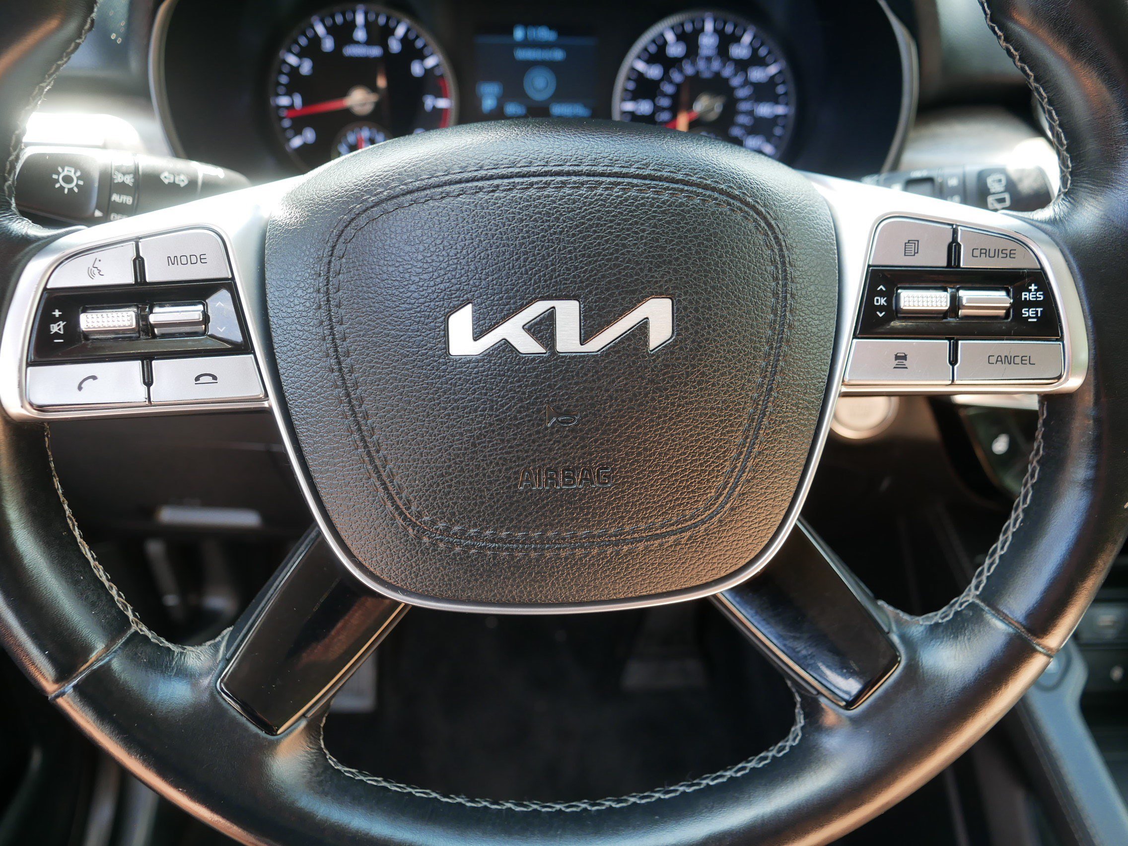 Used 2022 Kia Telluride EX AWD/4WD image 25