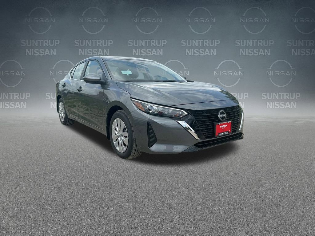 Used 2025 Nissan Sentra S image 16