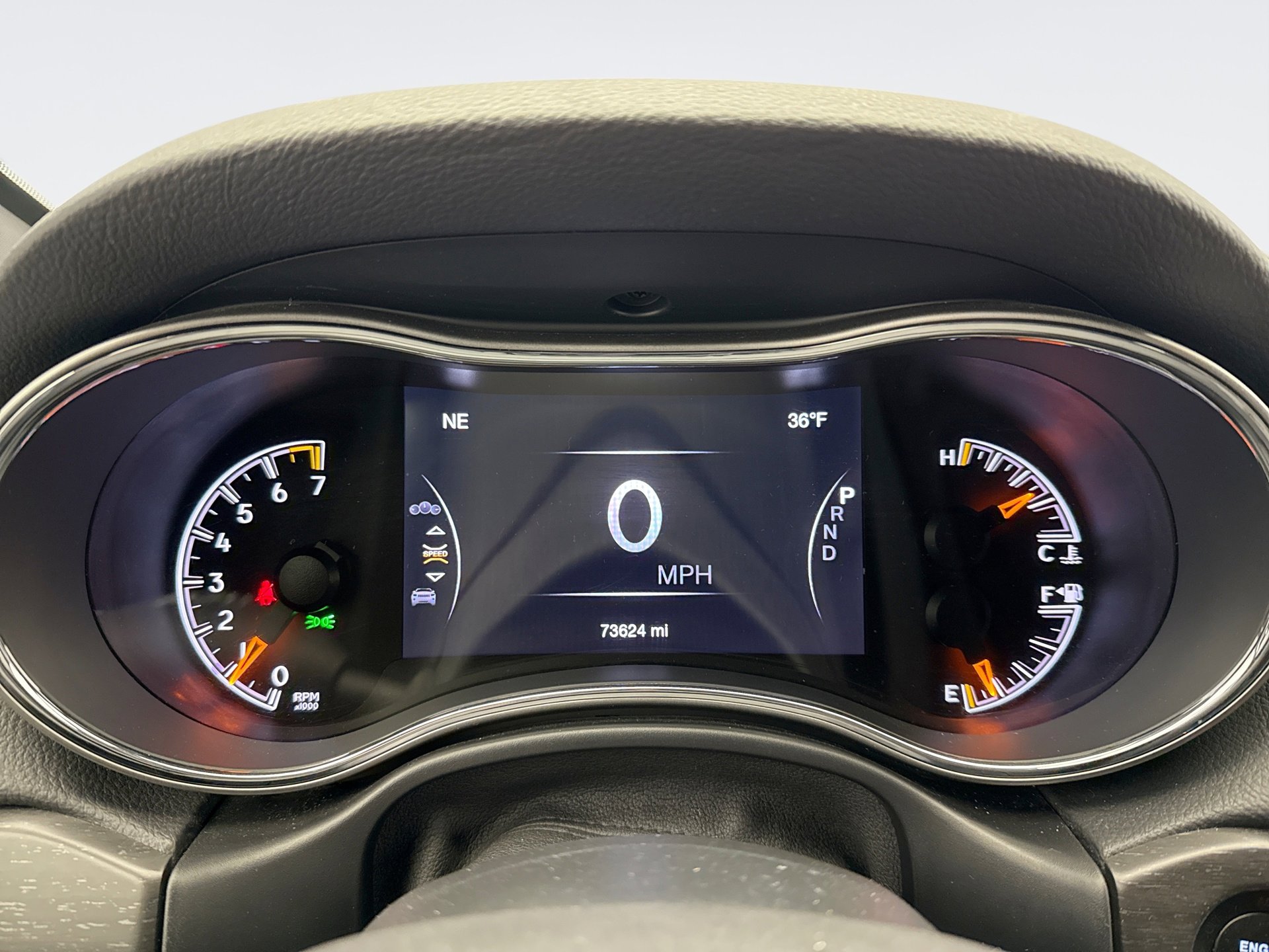 Used 2018 Jeep Grand Cherokee Laredo image 13