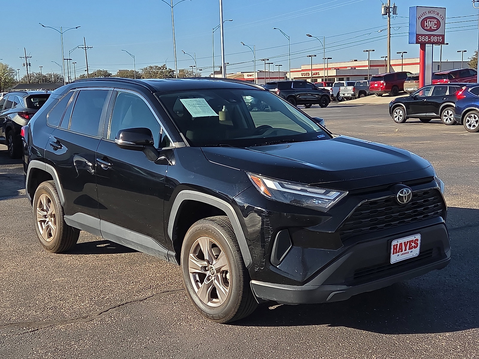 Used 2022 Toyota RAV4 XLE FWD image 5