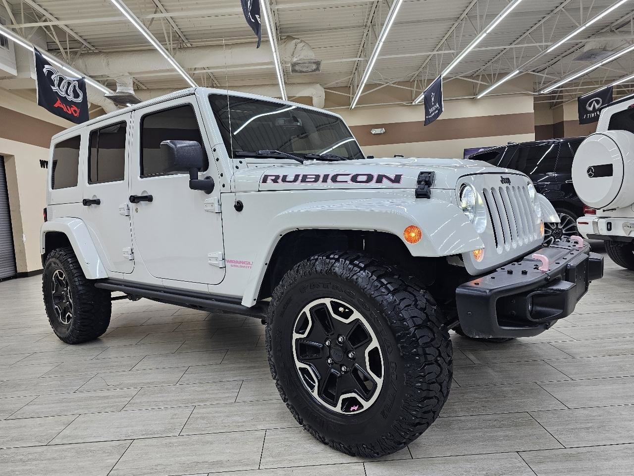 Used 2016 Jeep Wrangler Unlimited Rubicon AWD/4WD image 4