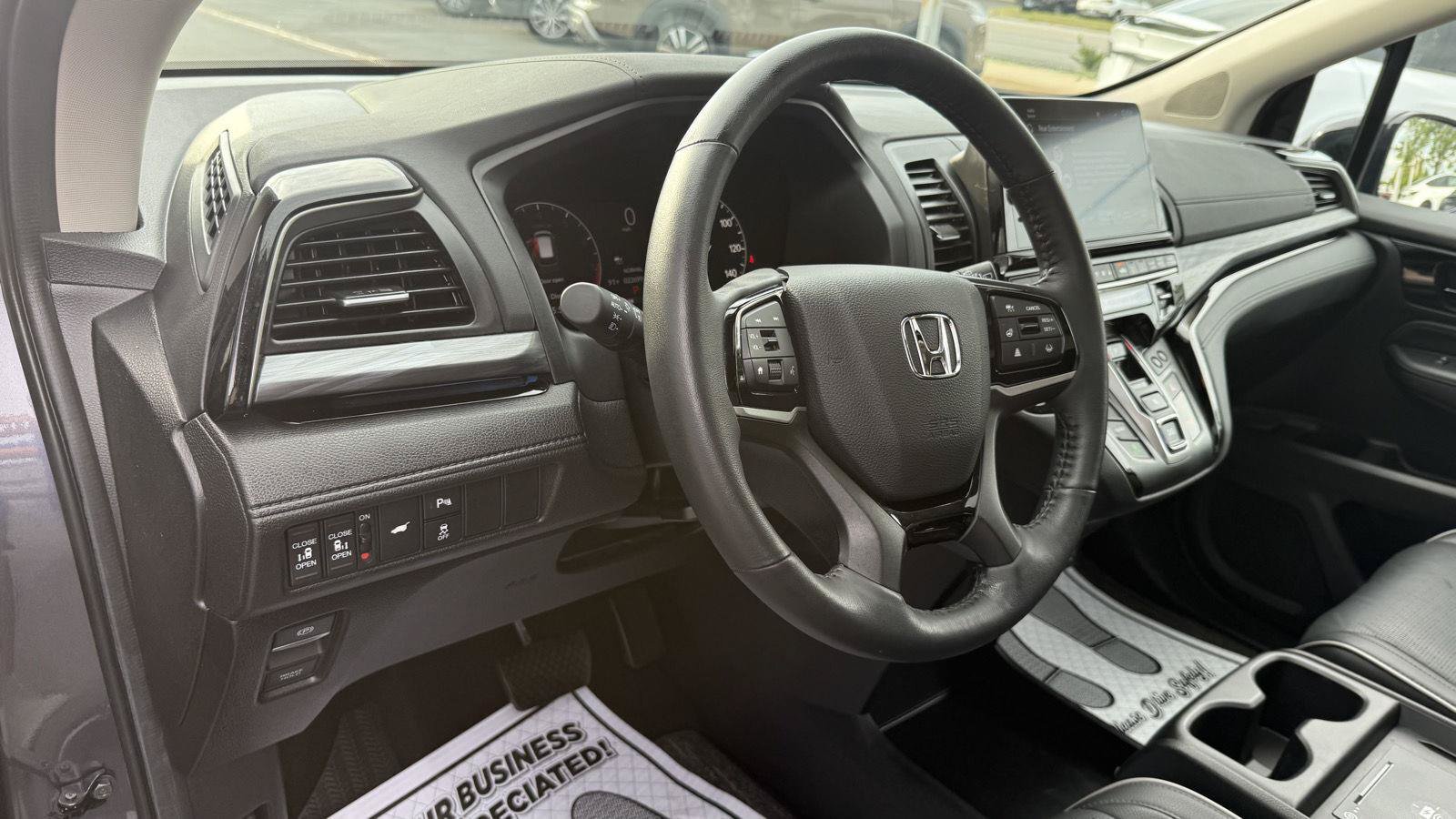 Used 2026 Honda Odyssey Elite image 43