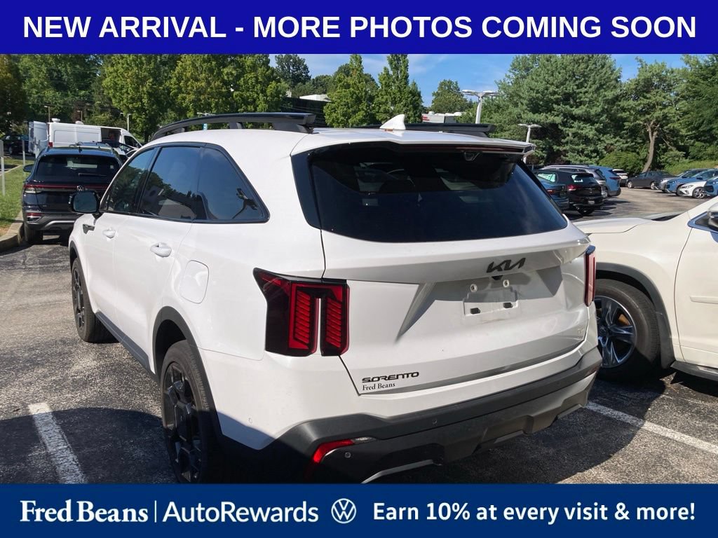 Used 2025 Kia Sorento SX Prestige AWD/4WD image 4