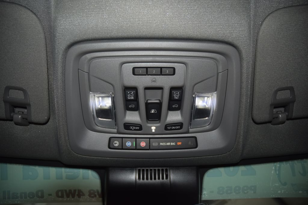 Used 2024 GMC Sierra 1500 Denali w/ Denali Reserve Package AWD/4WD image 57