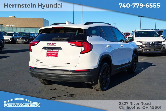 Used 2020 GMC Terrain SLE w/ Driver Convenience Package image 32