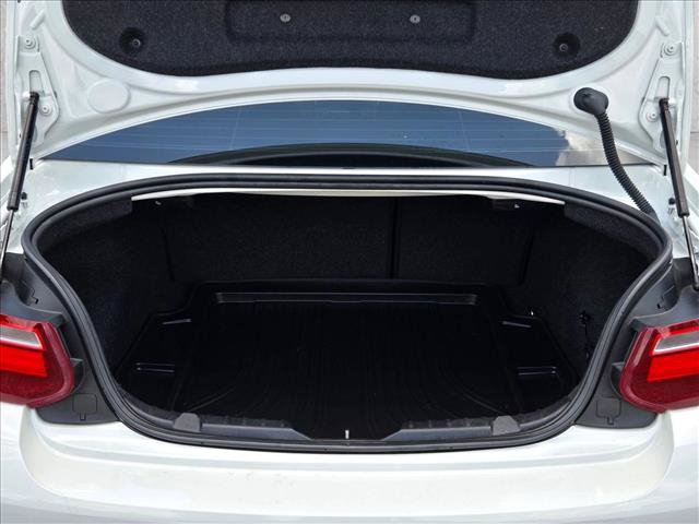 Used 2016 BMW M235i Coupe RWD image 20