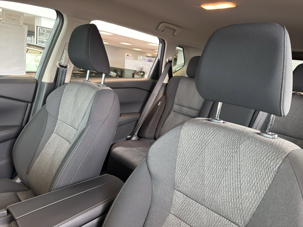 New 2026 Nissan Rogue SV image 25