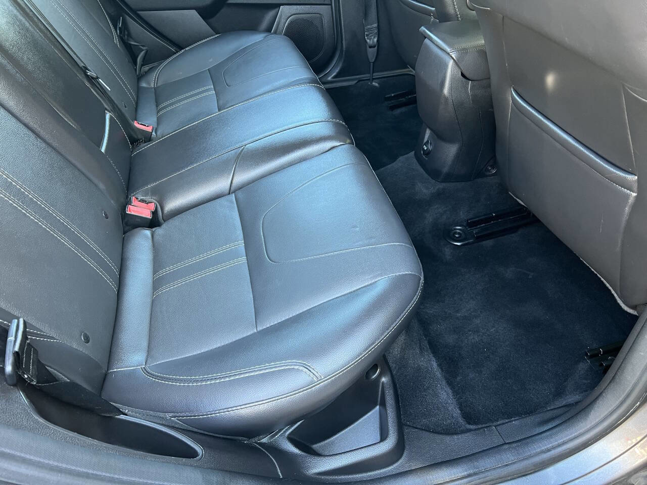 Used 2014 Ford Focus SE w/ Equipment Group 201A image 13