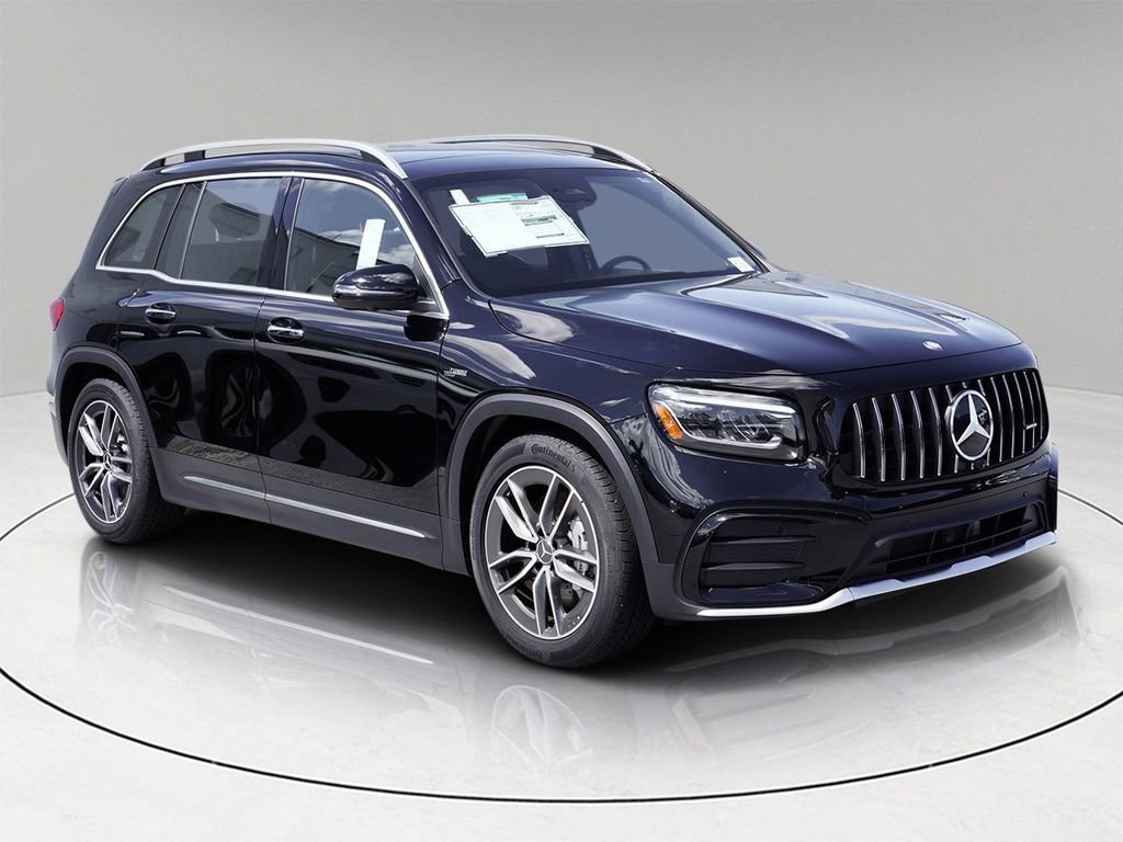 New 2025 Mercedes-Benz GLB 35 AMG 4MATIC