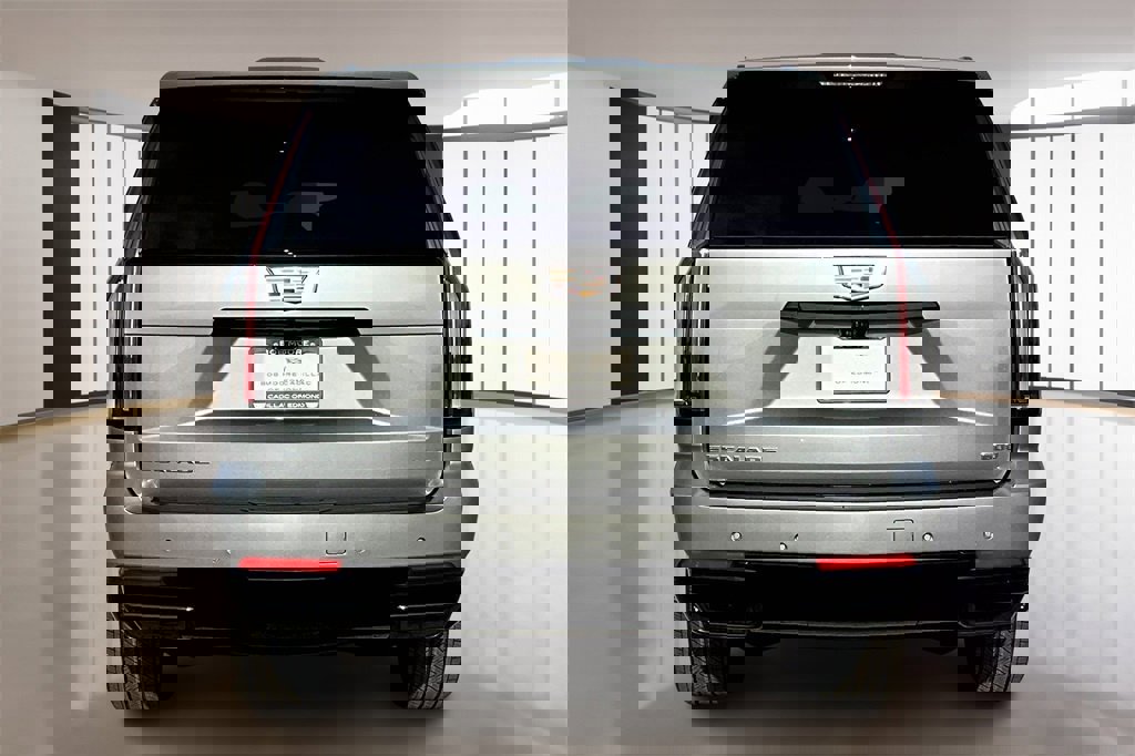 New 2026 Cadillac Escalade ESV Platinum Sport w/ LPO, Floor Liner Package image 4