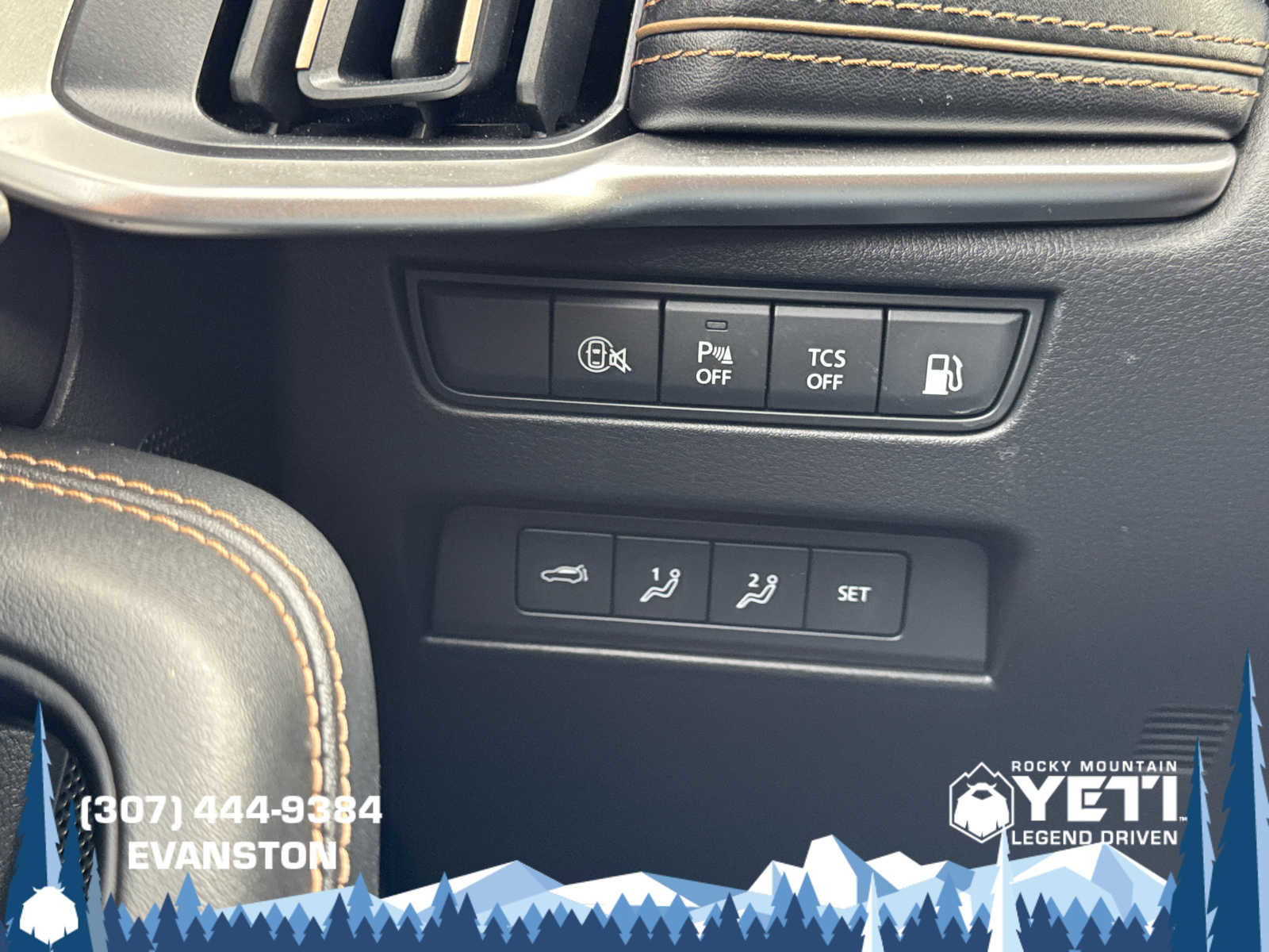 Used 2025 MAZDA CX-70 Plug-In Hybrid w/ Premium Plus image 31