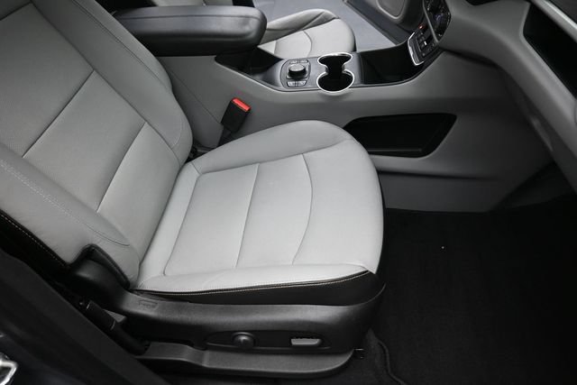 Used 2020 GMC Terrain SLT w/ Preferred Package AWD/4WD image 28